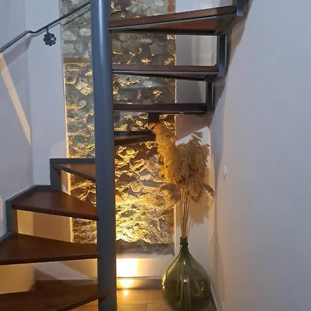 Vatra Bed & Breakfast *